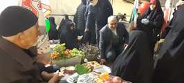 خانواده‌های شهدای اقتدار، بلندترین شب سال را در گلستان شهدای اصفهان سپری کردند